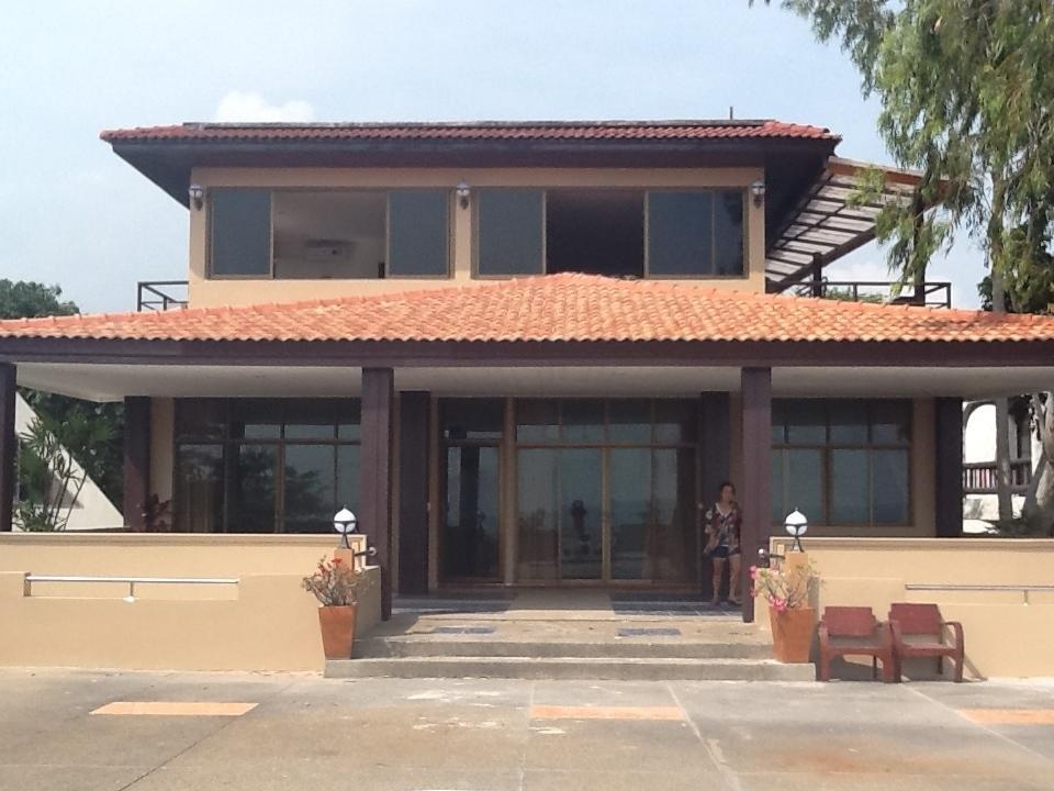 Sea Breeze Guest House Cha-Am Exterior photo