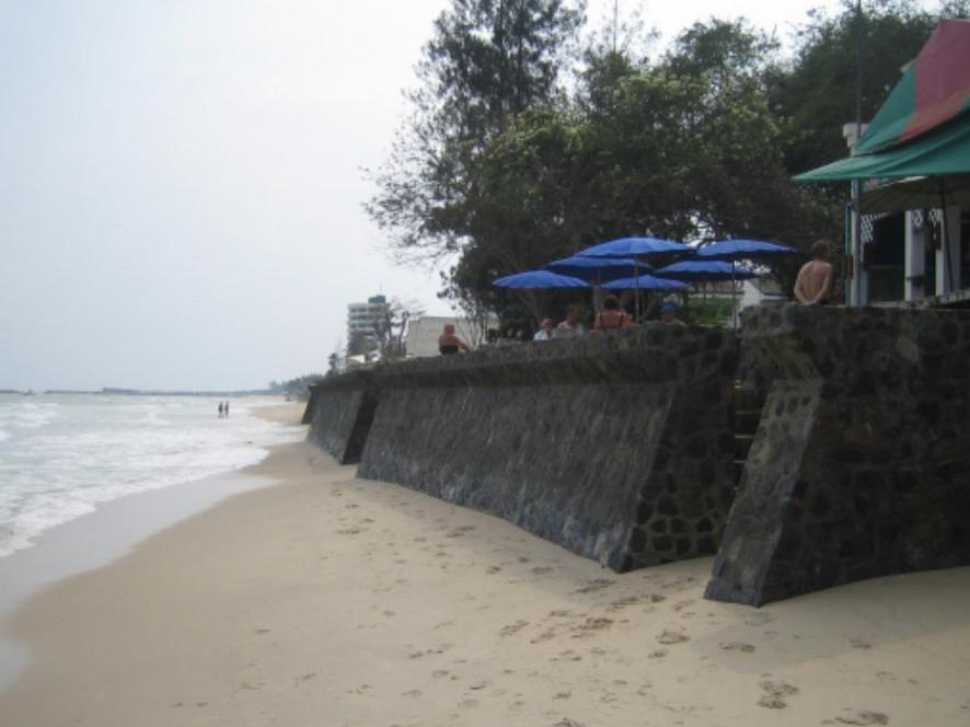Sea Breeze Guest House Cha-Am Exterior photo